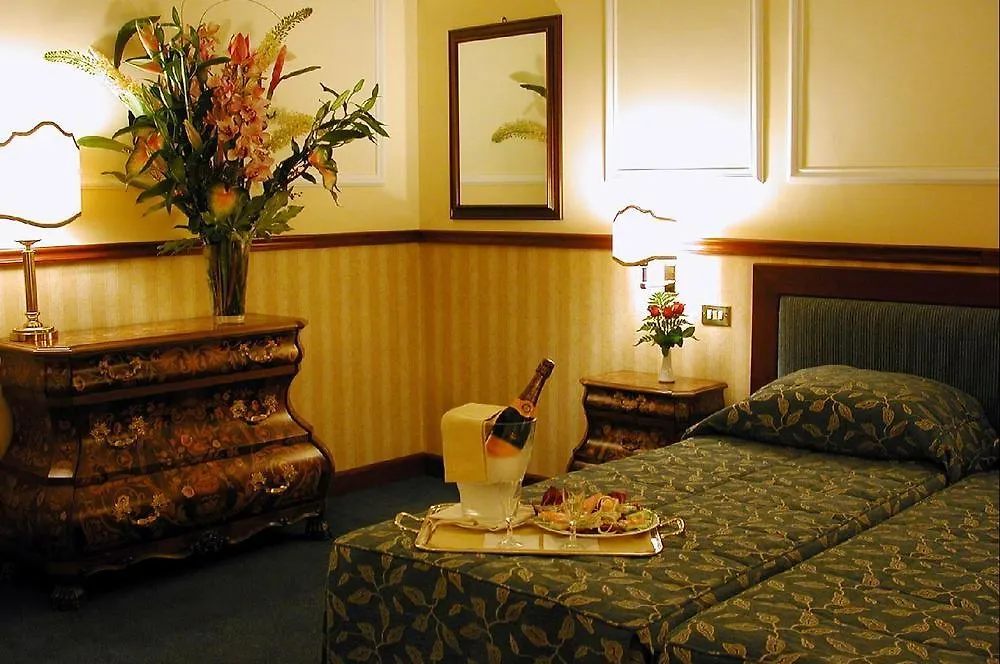 Hotel Savoy Roma