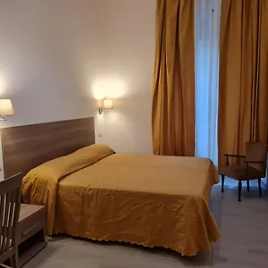  Ξενοδοχείο Enrica