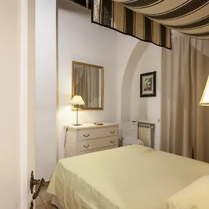 Appartement Teatro Pace, Rome