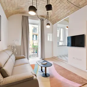 Apartment Buzzstays - Stylish Vatican Downtown, Rome
