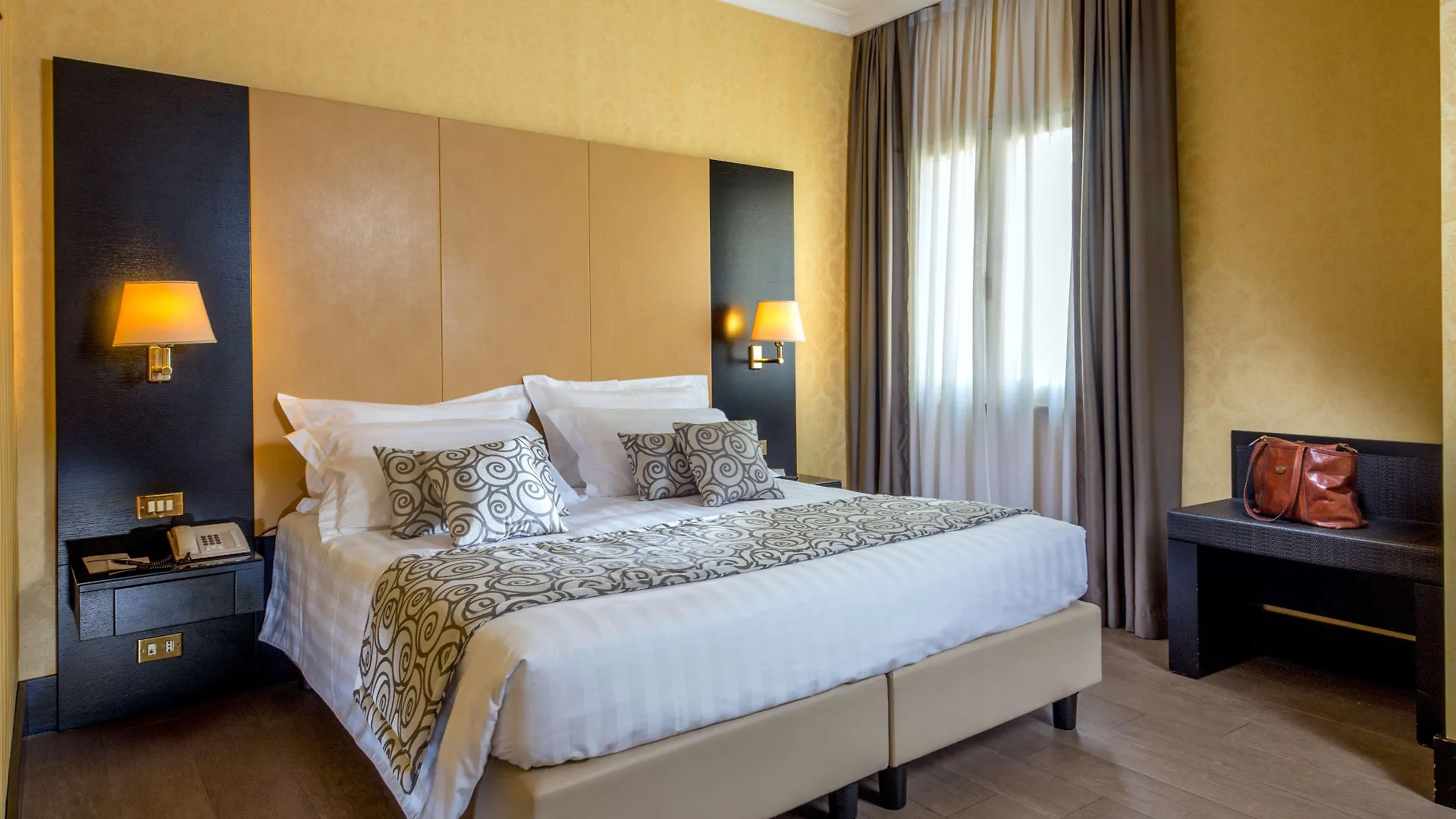 Hotel Savoy Rome