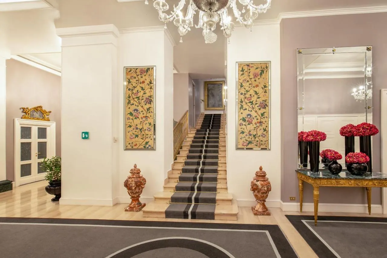 Hotel Savoy Rome